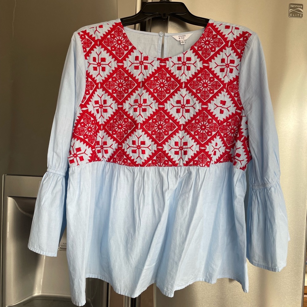 Crown and Ivy Women’s Top